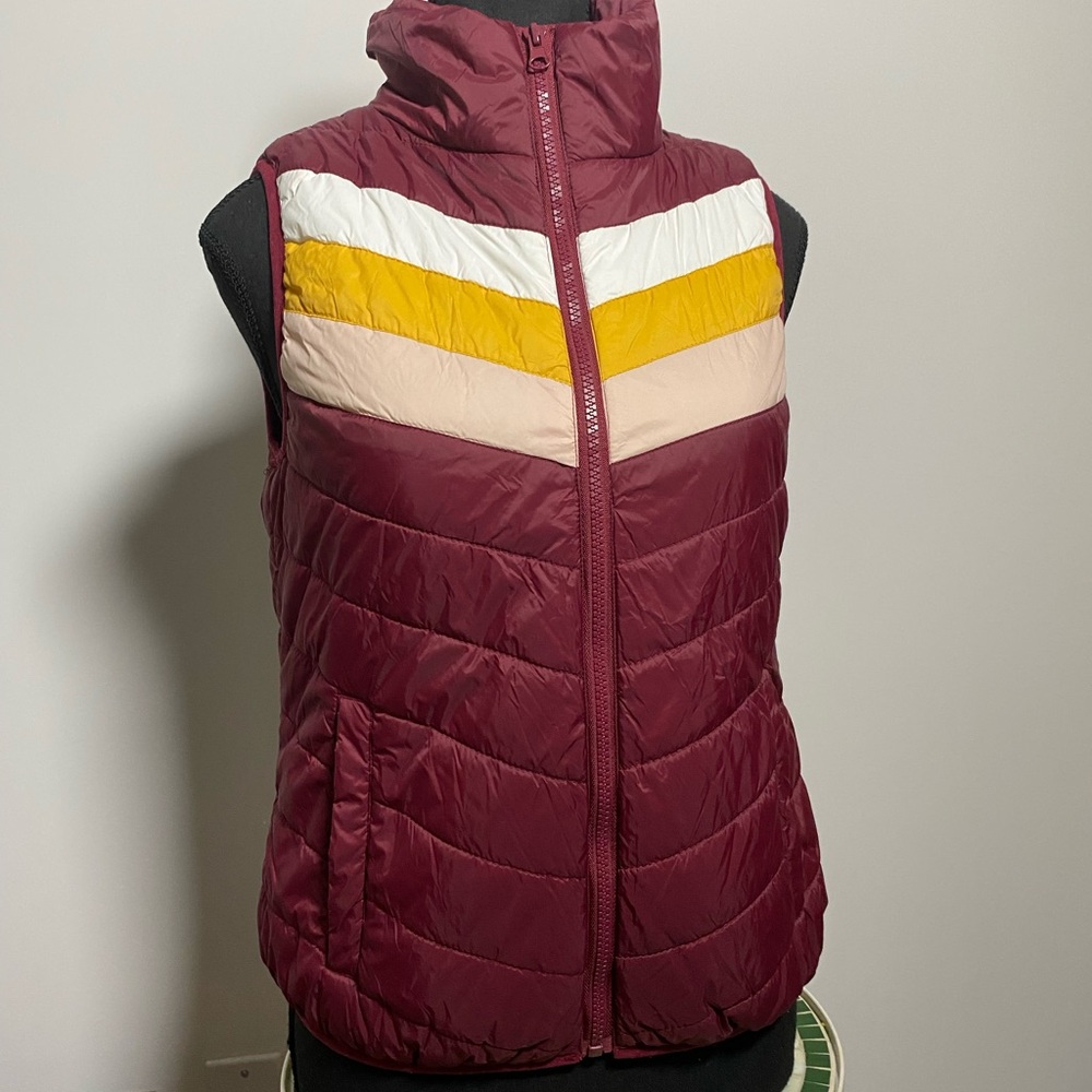 Arizona Jean CO Kids Burgundy Puffer Vest with Stripes - Picture 3 of 3